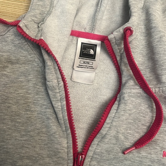 The North Face Jacket Gray Pink Hoodie jacket Size XL womens Zipper jacket - Picture 3 of 14